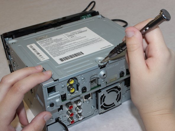 Kenwood DNX571HD Cooling Fan Replacement: crwdns2935265:04crwdnd2935265:02crwdnd2935265:03crwdne2935265:0