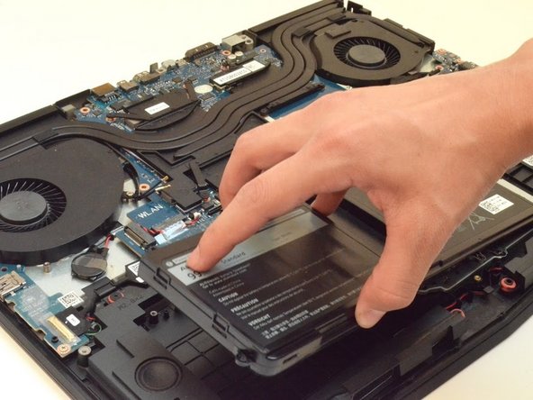 Alienware 17 R4 Battery Replacement: crwdns2935265:024crwdnd2935265:02crwdnd2935265:02crwdne2935265:0