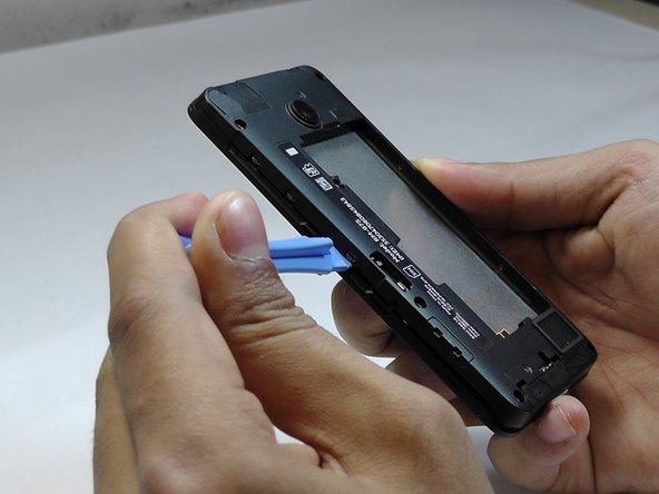 Nokia Lumia 635 Headphone Jack Replacement, Remove Hidden Screw: crwdns2935265:03crwdnd2935265:02crwdnd2935265:02crwdne2935265:0