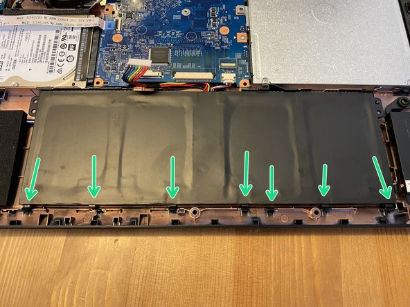 Acer Aspire ES1-512-C96S Battery Replacement, Removing Battery from locks: crwdns2935265:04crwdnd2935265:02crwdnd2935265:03crwdne2935265:0