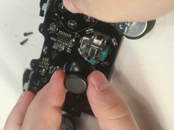 GameSir T4 Pro Joystick Replacement: crwdns2935265:08crwdnd2935265:02crwdnd2935265:02crwdne2935265:0