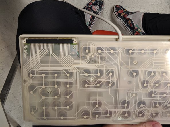 MCK600W Keyboard Teardown, Plastic Circuits: step 2, image 1 of 3