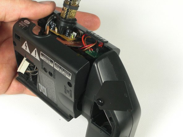 RCA CC310 Onboard Microphone Replacement: crwdns2935265:03crwdnd2935265:02crwdnd2935265:02crwdne2935265:0