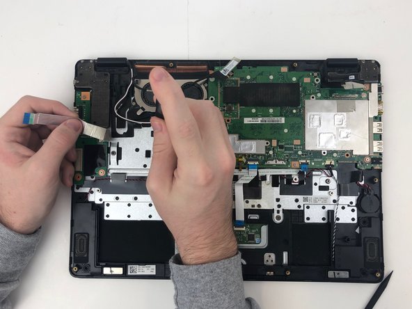 Acer Aspire R R5-471T-51UN Display Assembly Replacement: crwdns2935265:07crwdnd2935265:03crwdnd2935265:03crwdne2935265:0