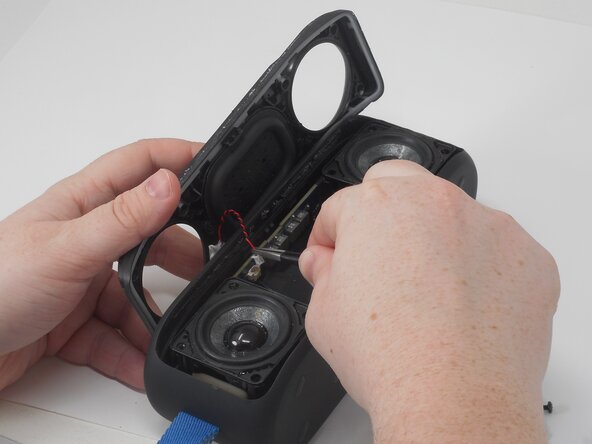 Anker Soundcore Select 3 A3172 Battery Replacement: step 4, image 2 of 2