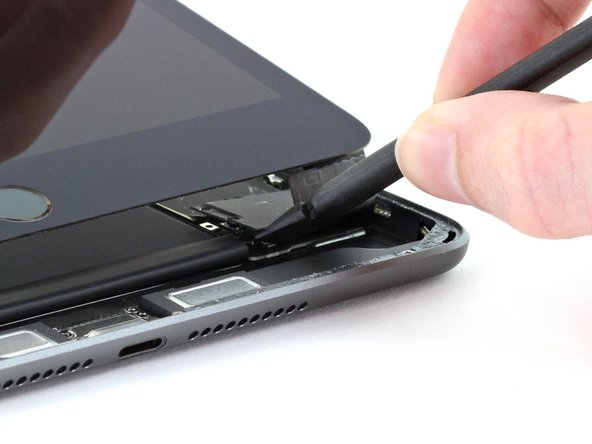 iPad mini 5 Wi-Fi Screen Replacement, Disconnect the battery: crwdns2935265:027crwdnd2935265:02crwdnd2935265:02crwdne2935265:0