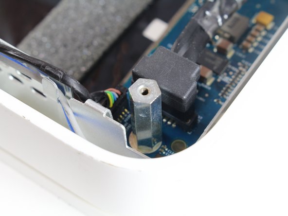 Apple Time Capsule Model A1254 Logic Board Replacement: crwdns2935265:010crwdnd2935265:02crwdnd2935265:02crwdne2935265:0