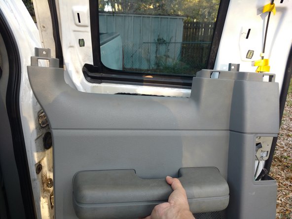 2006 Ford F-150 Door Handle Cable Replacement: step 6, image 2 of 3