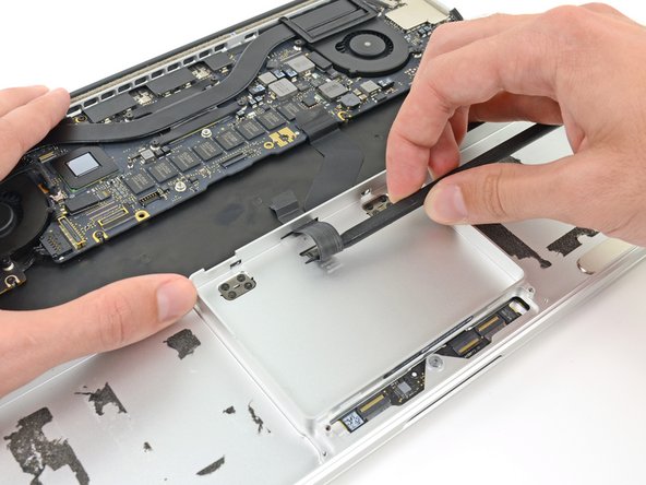 MacBook Pro 13" Retina Display Early 2013 Trackpad Replacement: crwdns2935265:039crwdnd2935265:02crwdnd2935265:03crwdne2935265:0