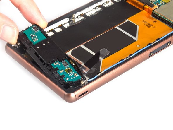 Sony Xperia Z3 Dual LCD screen Replacement: step 6, image 2 of 3