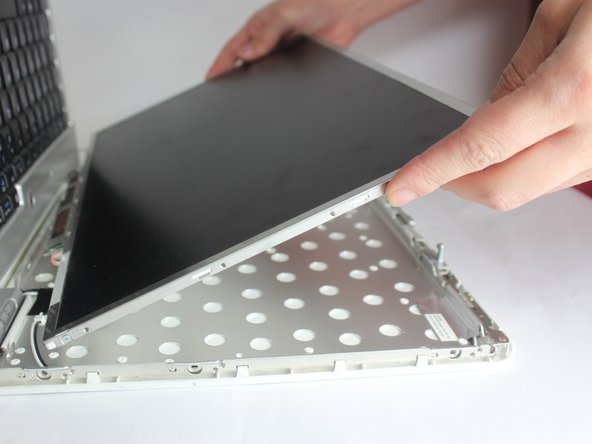 Dell Inspiron E1405 LCD Screen Replacement: crwdns2935265:05crwdnd2935265:03crwdnd2935265:03crwdne2935265:0