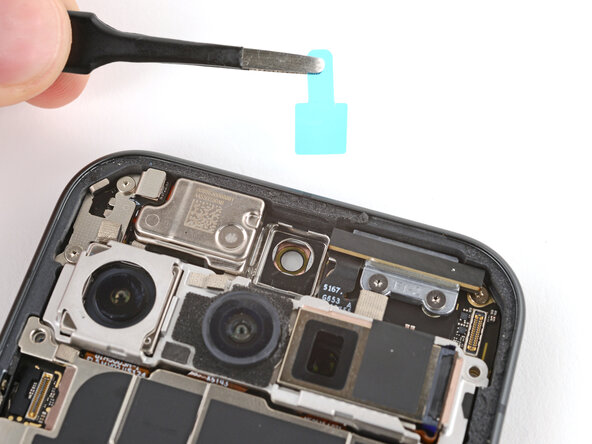 Google Pixel 10 Front Camera Replacement, Install new adhesive: step 22, image 3 of 3