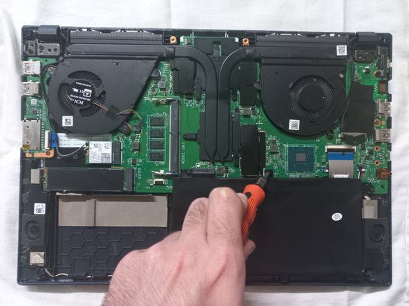 ASUS X571GT Battery Replacement: crwdns2935265:07crwdnd2935265:02crwdnd2935265:03crwdne2935265:0