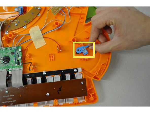 VTech Record and Learn KidiStudio Whammy Bar Replacement: crwdns2935265:03crwdnd2935265:02crwdnd2935265:02crwdne2935265:0