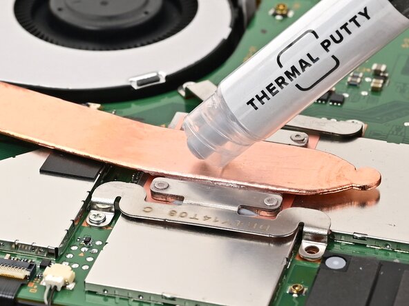 Nintendo Switch 2 Microphone Replacement, Apply thermal putty: crwdns2935265:041crwdnd2935265:01crwdnd2935265:03crwdne2935265:0