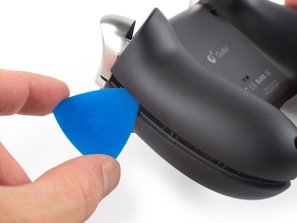 GuliKit KingKong 2 Pro Battery Replacement, Separate the front assembly and back cover: crwdns2935265:03crwdnd2935265:02crwdnd2935265:02crwdne2935265:0