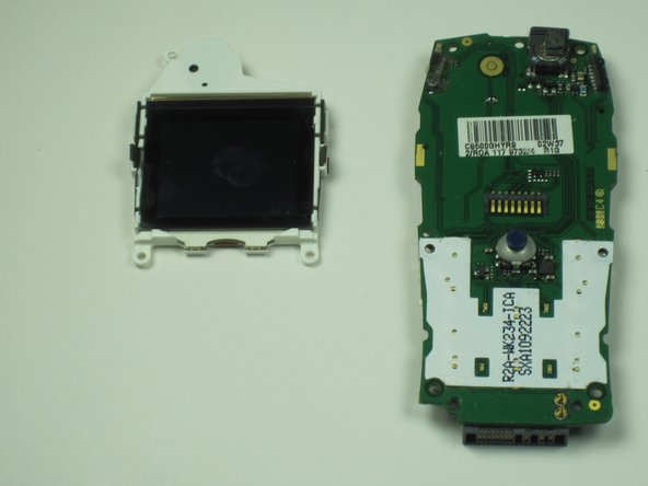 Sony Ericsson T68i Logic Board Replacement: crwdns2935265:07crwdnd2935265:03crwdnd2935265:03crwdne2935265:0