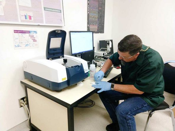 MacBook Pro 15" Touch Bar 2019 Teardown: crwdns2935265:07crwdnd2935265:02crwdnd2935265:03crwdne2935265:0