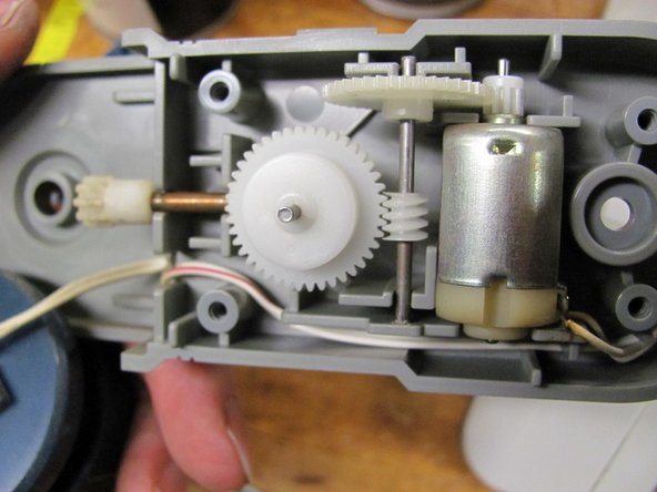Mobile Armatron Teardown: step 7, image 2 of 3