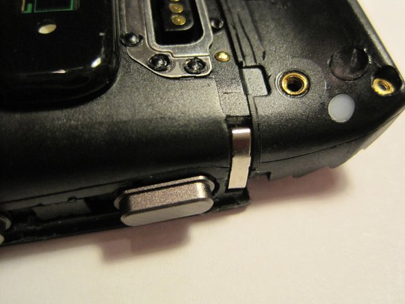 FitBit Surge Teardown, Opening the body: crwdns2935265:05crwdnd2935265:02crwdnd2935265:03crwdne2935265:0