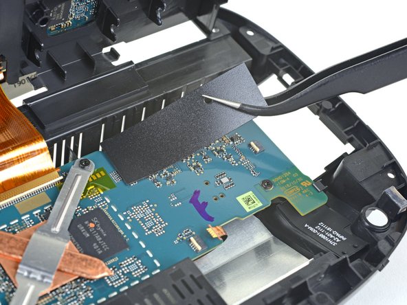 HTC Vive Cosmos Fan Replacement, Disconnect the fan: crwdns2935265:025crwdnd2935265:02crwdnd2935265:02crwdne2935265:0