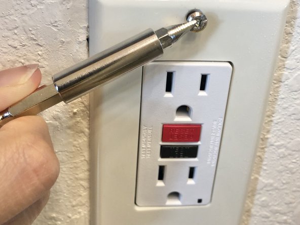 GFCI Outlet Replacement: crwdns2935265:015crwdnd2935265:02crwdnd2935265:03crwdne2935265:0