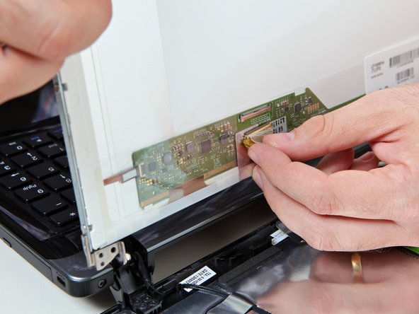 Remplacer l'écran 15,6'' why! W253EU: step 4, image 2 of 2