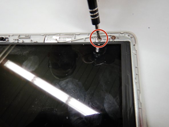 HP 15-da0012dx Screen Replacement: crwdns2935265:014crwdnd2935265:02crwdnd2935265:02crwdne2935265:0