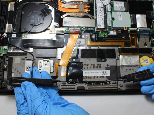 Lenovo ThinkPad X1 Carbon (6th Gen) Speakers Replacement: crwdns2935265:06crwdnd2935265:02crwdnd2935265:02crwdne2935265:0