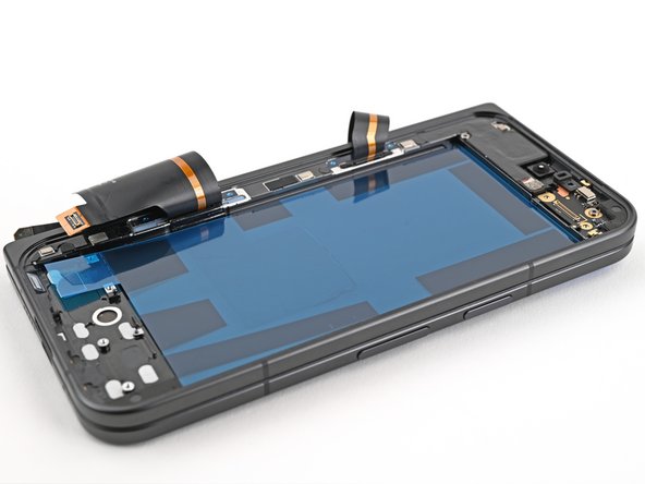 Google Pixel 9 Pro Fold Flip Battery Replacement: 38 단계, 이미지 3개 중 3개