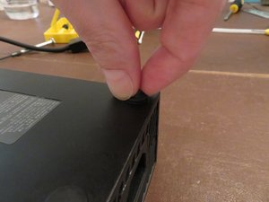 Démontage du bloc d'alimentation de la Xbox One (Édition Day One)