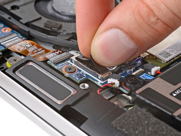 HP EliteBook 845 G9 Display Assembly Replacement, Disconnect the display cable: crwdns2935265:08crwdnd2935265:02crwdnd2935265:03crwdne2935265:0