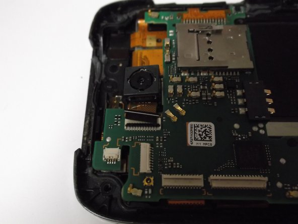 Kyocera Hydro Life Rear-Facing Camera Replacement: step 5, image 2 of 2