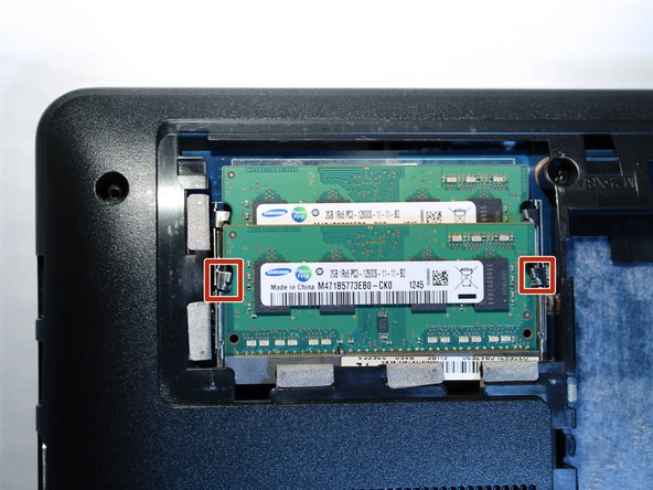 Samsung NP36535C-S05US RAM Replacement: crwdns2935265:00crwdnd2935265:01crwdnd2935265:03crwdne2935265:0