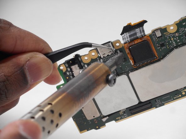 Amazon Fire HD 8 12th Gen USB Port Replacement: crwdns2935265:08crwdnd2935265:02crwdnd2935265:03crwdne2935265:0