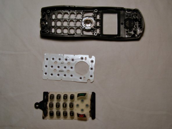 Uniden TCX905 Button Keypad Cleaning Guide, Button Keypad: crwdns2935265:08crwdnd2935265:03crwdnd2935265:03crwdne2935265:0