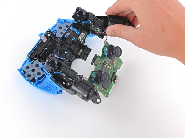 DualSense Controller v2 Adaptive Trigger Replacement: crwdns2935265:028crwdnd2935265:02crwdnd2935265:03crwdne2935265:0