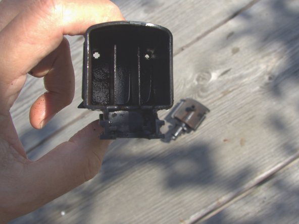 Replace the Saeco Moltio coffee spout: step 7, image 2 of 2