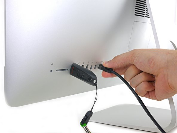 iMac Intel 21.5" EMC 3068 RAM Replacement: crwdns2935265:060crwdnd2935265:02crwdnd2935265:02crwdne2935265:0