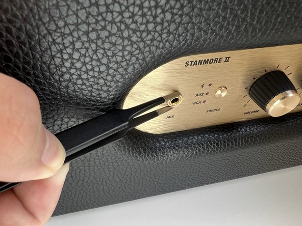 Marshall Stanmore II AUX Board Replacement: crwdns2935265:07crwdnd2935265:02crwdnd2935265:03crwdne2935265:0