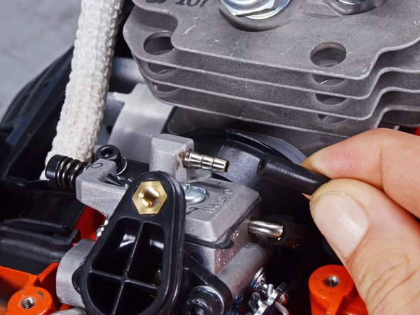 Echo Chain Saw CS4910 2020 Piston Assembly Replacement, Disconnect the carburetor: crwdns2935265:012crwdnd2935265:03crwdnd2935265:03crwdne2935265:0