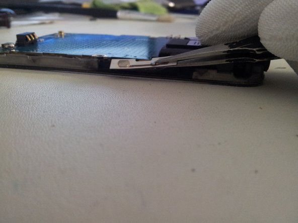 Disassembling Samsung Galaxy Ace Logic Board