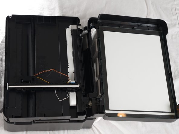 Epson Stylus NX230 Scanner Motor Replacement: crwdns2935265:06crwdnd2935265:02crwdnd2935265:02crwdne2935265:0