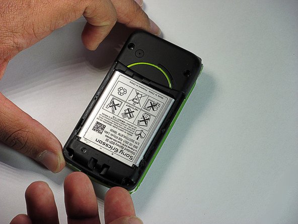 Sony Ericsson TM506 Sim Card Replacement: crwdns2935265:05crwdnd2935265:03crwdnd2935265:03crwdne2935265:0
