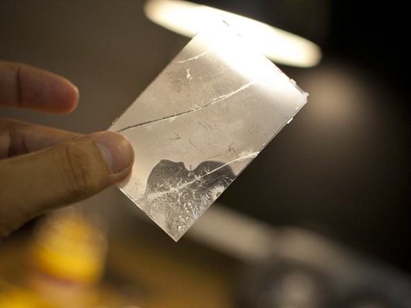 Repairing iPhone 4 LCD Backlight Dim spot issue: crwdns2935265:033crwdnd2935265:02crwdnd2935265:02crwdne2935265:0