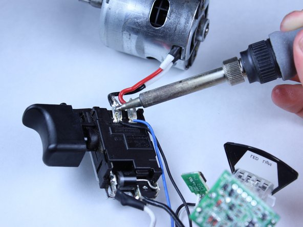 Ridgid R86034 Motor Replacement: crwdns2935265:010crwdnd2935265:02crwdnd2935265:02crwdne2935265:0