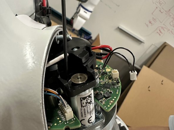 Franka Emika Panda Robot Electromagnetic Locking System (Brake) Replacement, Unfasten the broken locking solenoid: crwdns2935265:05crwdnd2935265:03crwdnd2935265:03crwdne2935265:0