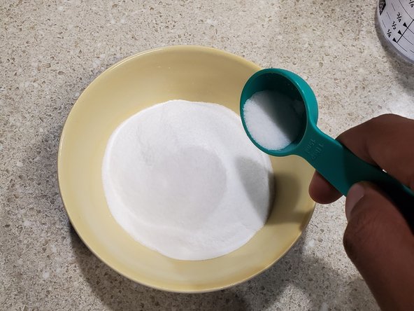 How to Remove a Deodorant Stain From a Shirt: crwdns2935265:04crwdnd2935265:02crwdnd2935265:03crwdne2935265:0