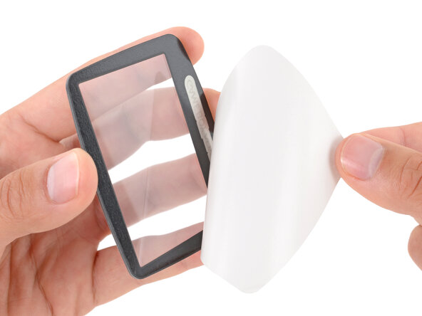 Game Boy Advance Screen Lens Replacement, Remove the screen lens: crwdns2935265:019crwdnd2935265:03crwdnd2935265:03crwdne2935265:0