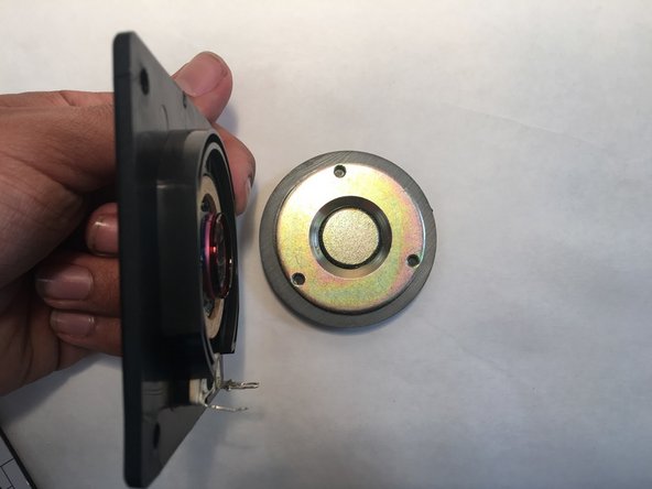 KLH Speaker Tweeter and Driver Replacement: crwdns2935265:05crwdnd2935265:03crwdnd2935265:03crwdne2935265:0